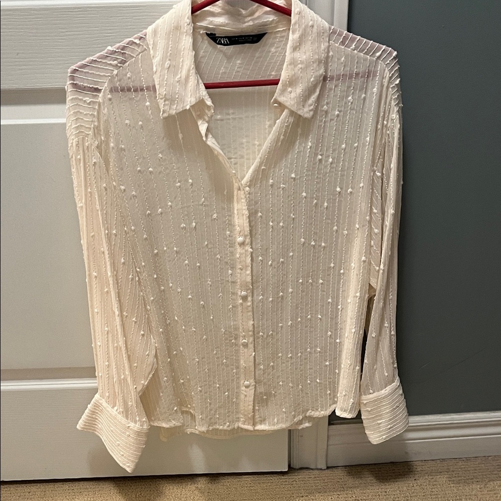 Zara Ivory Button Down Blouse
